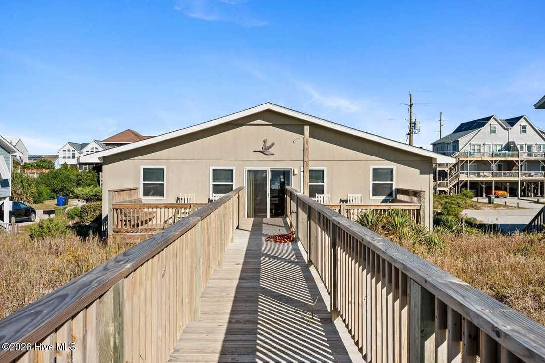House in Emerald Isle, North Carolina, United States 2 - 17263748