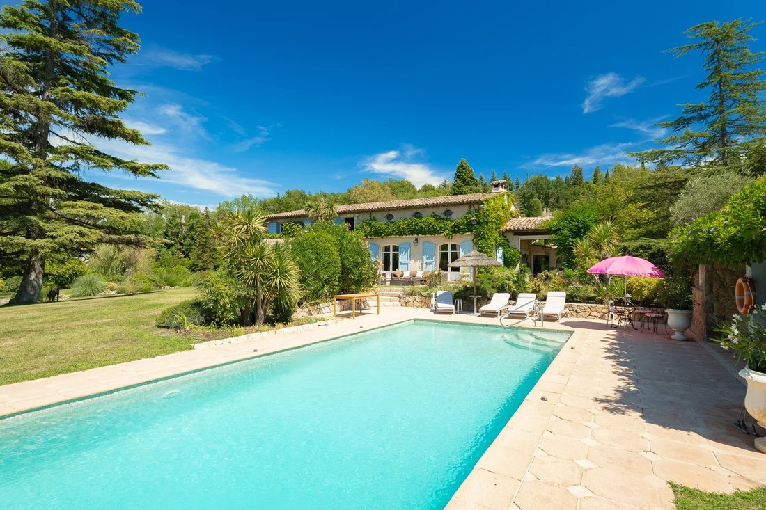 Villa in Valbonne, Provence-Alpes-Côte d'Azur, France 3 - 12228305