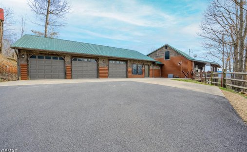 House in Sevierville, Tennessee, United States 1