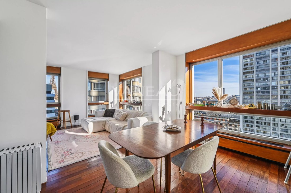 Apartment in Dupleix-Motte Picquet, Paris 15e Arrondissement, Paris 2 - 17260707