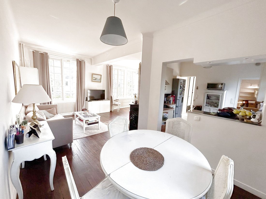 House in Gressets-Centre-Garenne-Bechevet, La Celle-Saint-Cloud, France 2 - 16099771