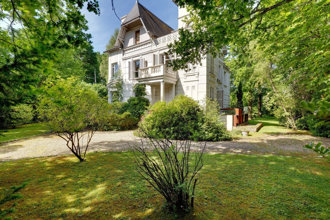 House in Chateau de Vaucresson, Vaucresson, France 4 - 16099268