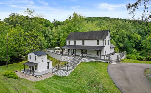 House in East Stroudsburg, Pennsylvania, United States 1