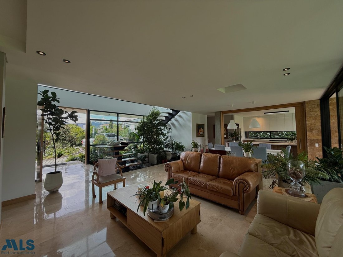 House in Envigado, Antioquia, Colombia 2 - 17260381
