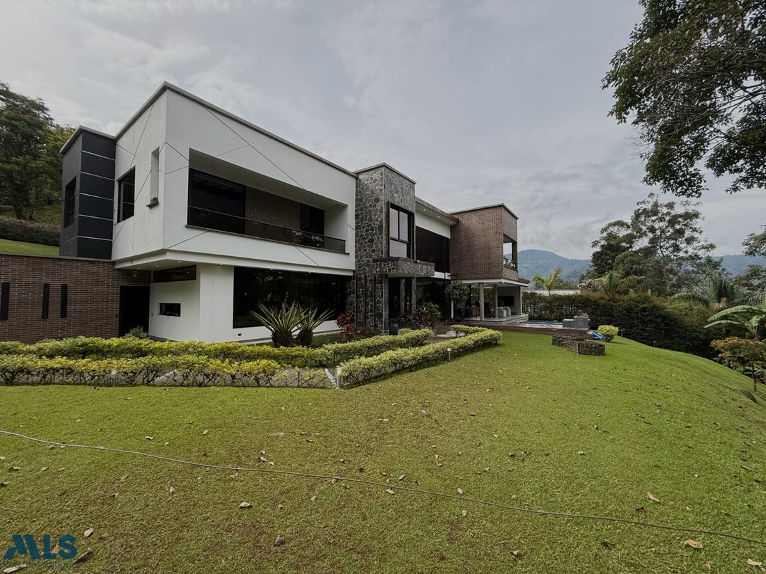 House in Envigado, Antioquia, Colombia 2 - 17260400