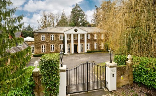 Casa a Addlestone, Inghilterra, Regno Unito 1