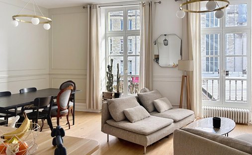 Apartment in Hôtel de Ville-Quinconce-Saint Seurin-Fondaudège, Bordeaux, France 1