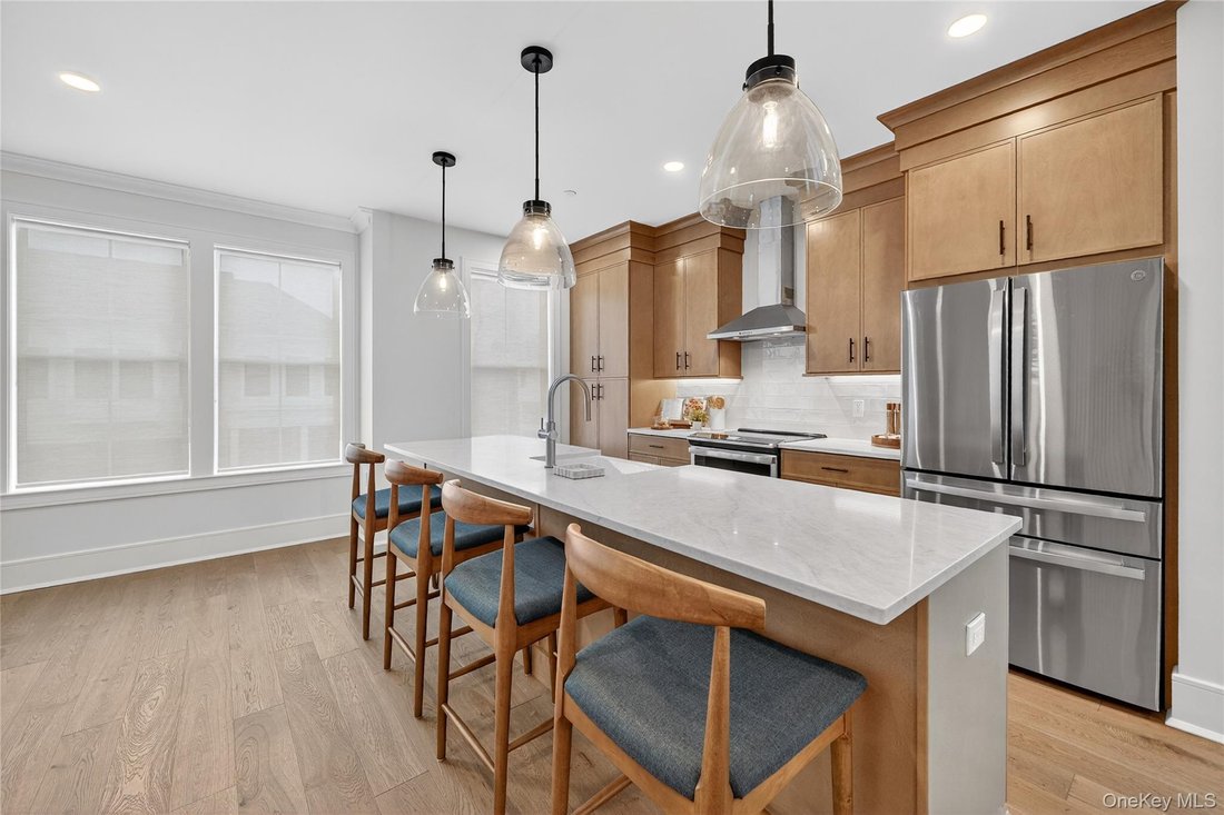 Condo in Yorktown Heights, New York, United States 5 - 17262134