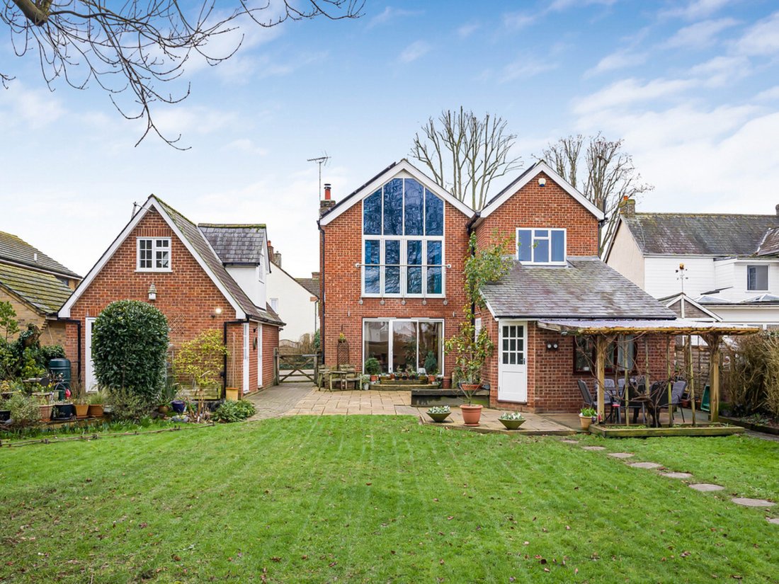 House in Old Harlow, Harlow, England 2 - 17260972