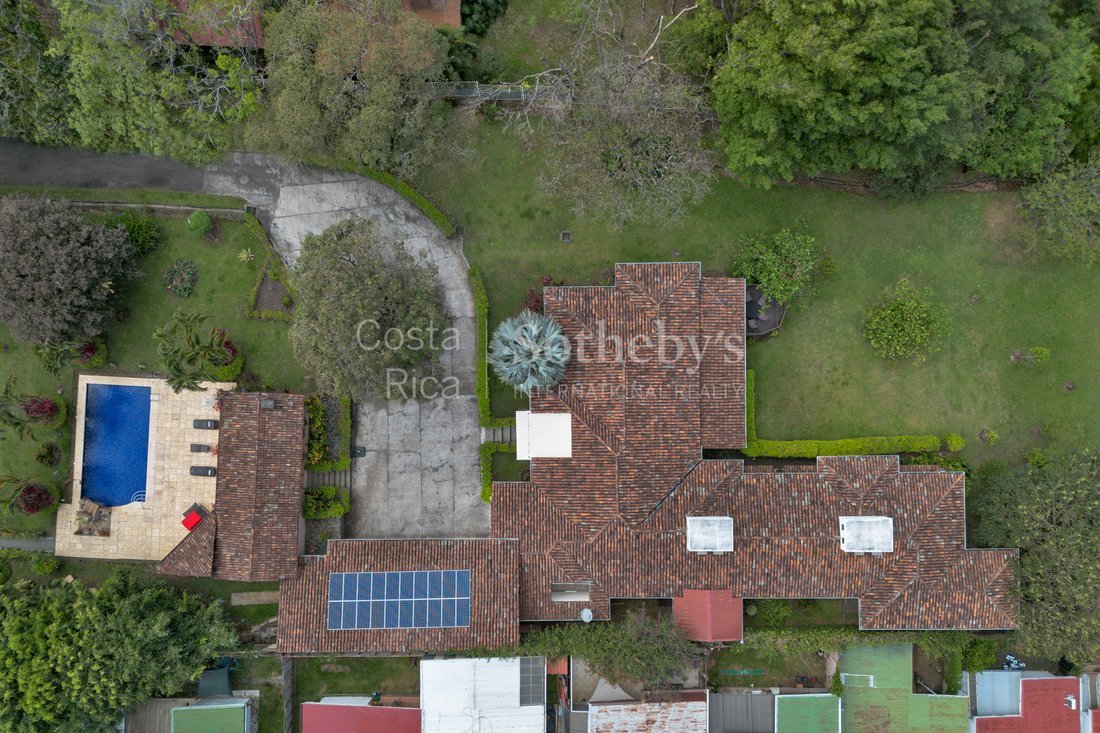 Estate in San Antonio, Alajuela Province, Costa Rica 2 - 15128984