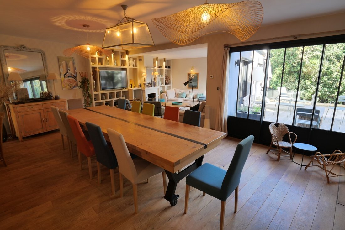 Villa in Saint-Palais-sur-Mer, Nouvelle-Aquitaine, France 4 - 17260329