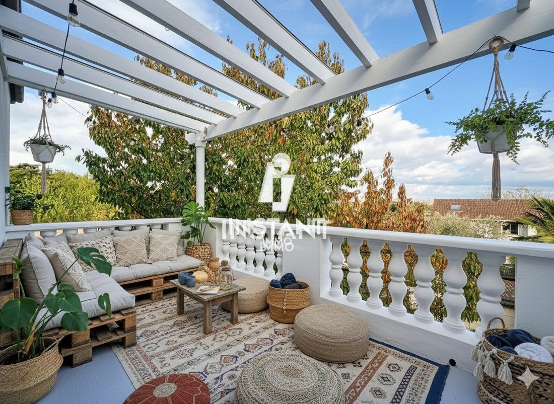 House in Creteil, Ile-de-France, France 4 - 17256721