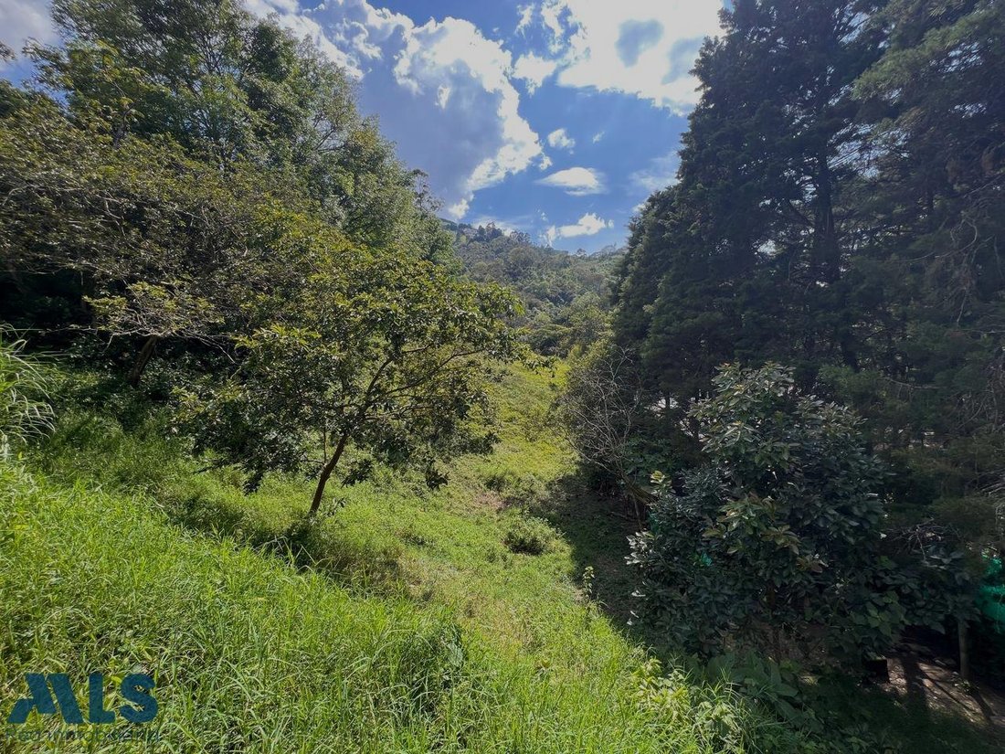 Land in Envigado, Antioquia, Colombia 2 - 17260386