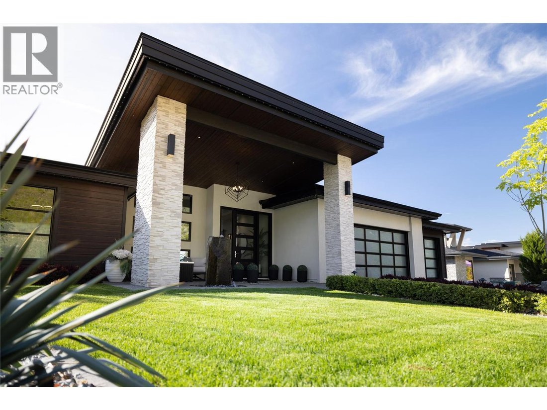 House in Kelowna, British Columbia, Canada 2 - 17260529