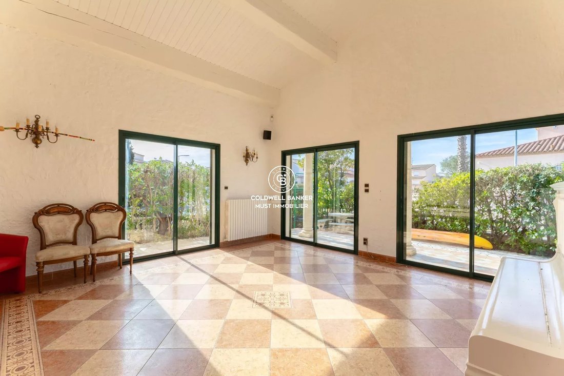 Villa in Les Jardins Saint Jacques, Perpignan, France 4 - 17260844