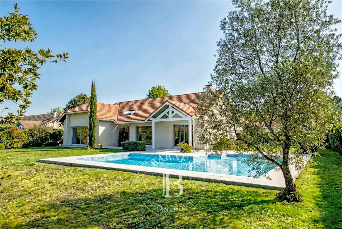 House in Toctoucau, Pessac, France 1 - 17260716
