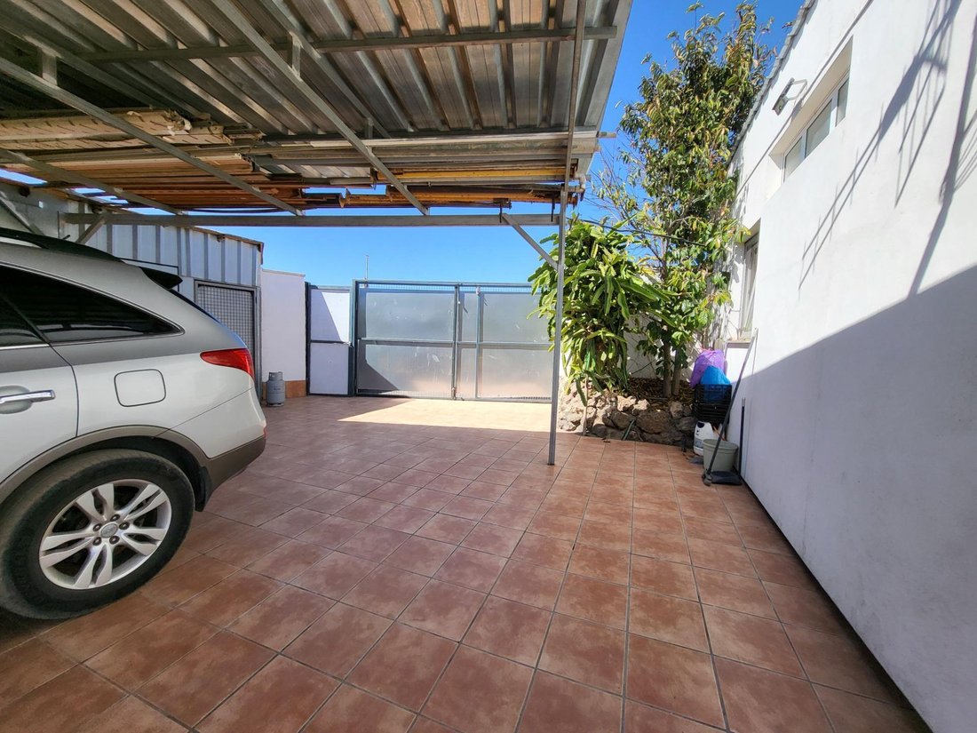Villa in Arona, Canary Islands, Spain 4 - 17262508