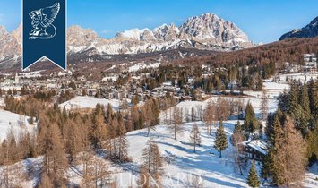 Villa a Cortina d'Ampezzo, Veneto, Italia 2