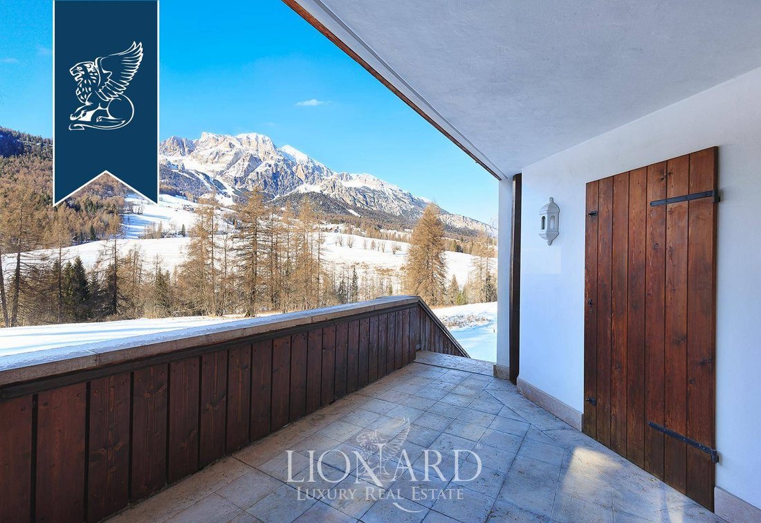 Villa in Cortina d'Ampezzo, Veneto, Italy 5 - 15076194