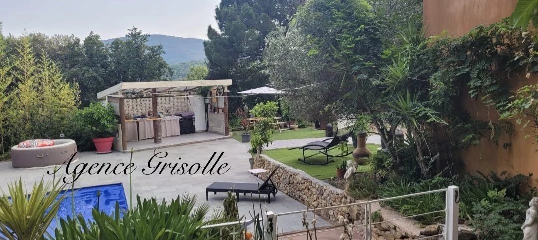 Villa in Besse-sur-Issole, Provence-Alpes-Côte d'Azur, France 3 - 17260766
