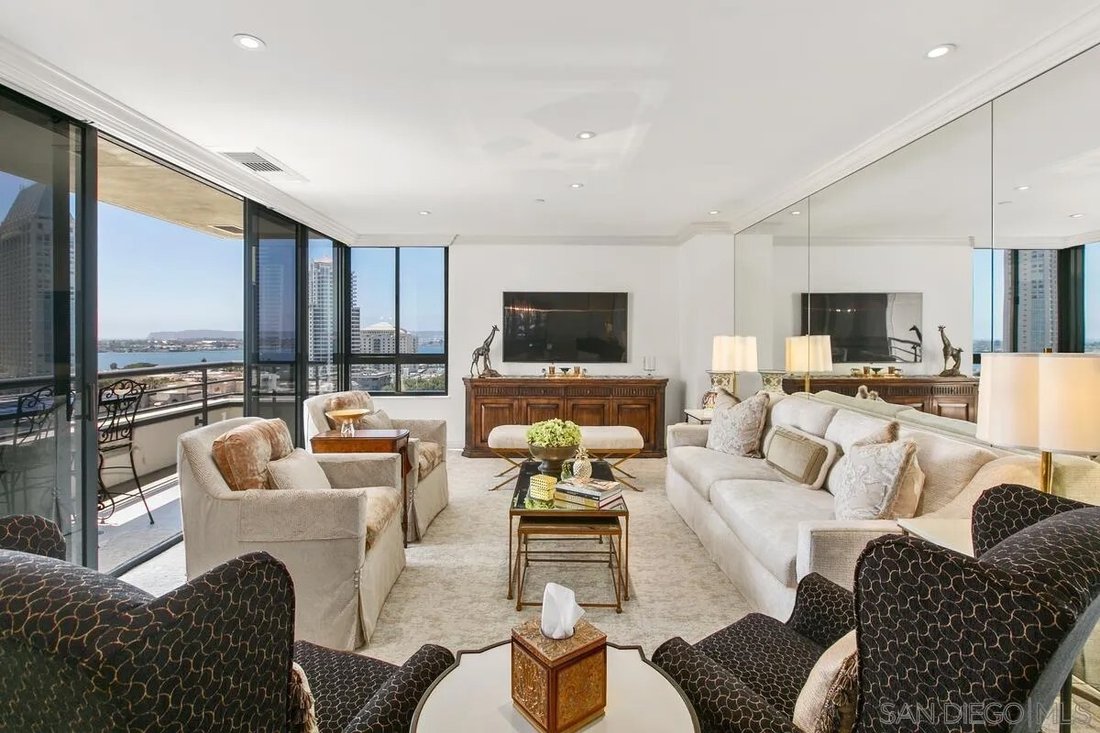 Condo in San Diego, California, United States 3 - 17262373