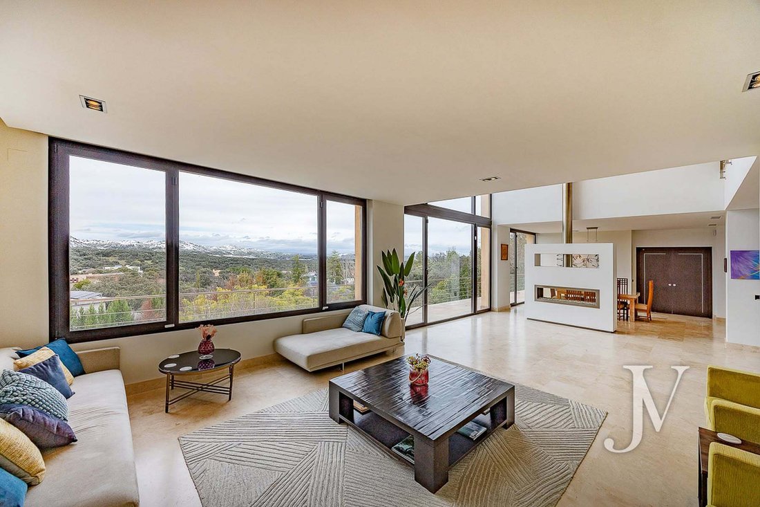 Villa in La Moraleja, Alcobendas, Comunidad de Madrid 3 - 17260926