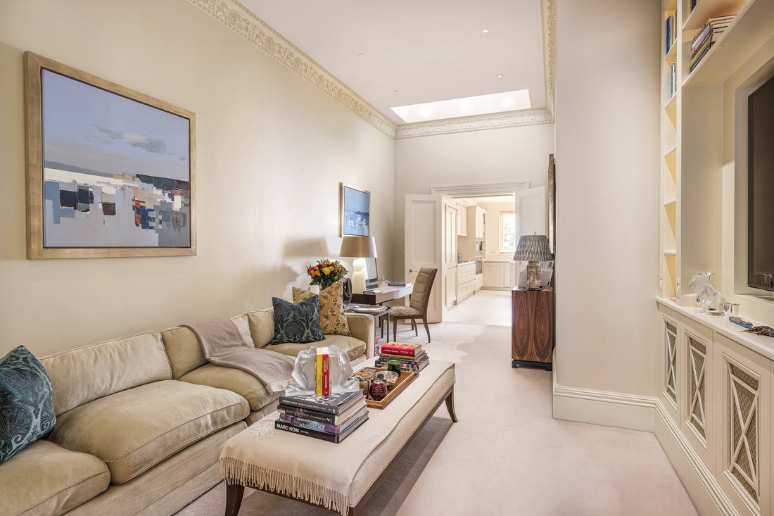 House in Belgravia, Westminster, England 4 - 17048226
