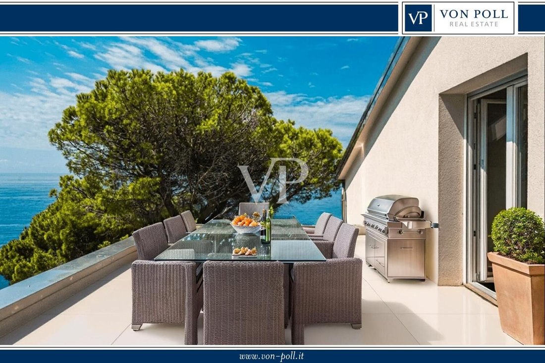 Penthouse in Moneglia, Liguria, Italy 1 - 17260736