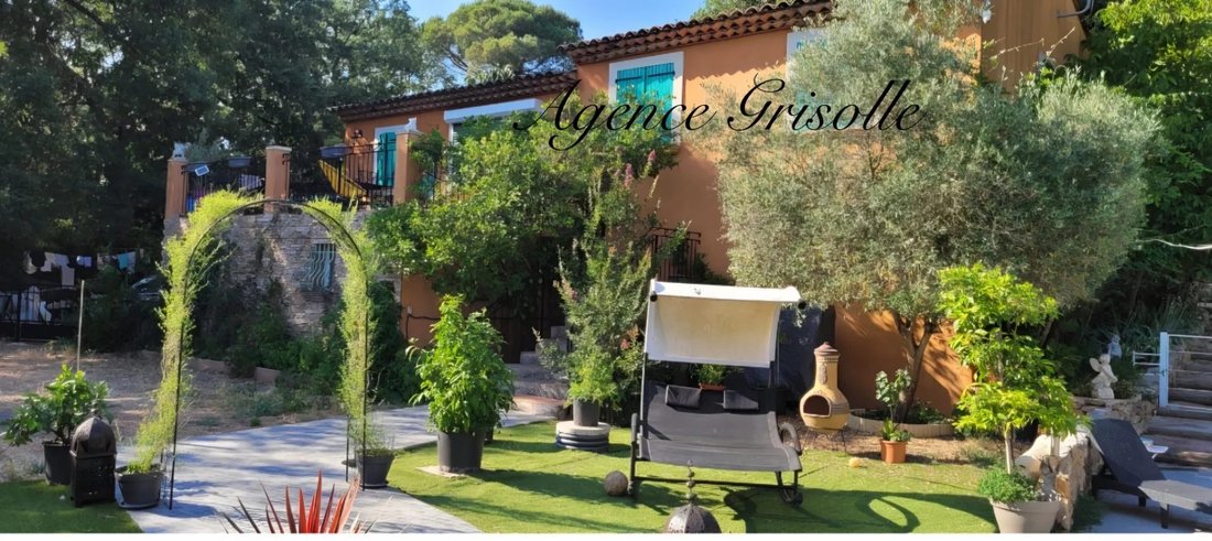 Villa in Besse-sur-Issole, Provence-Alpes-Côte d'Azur, France 1 - 17260766