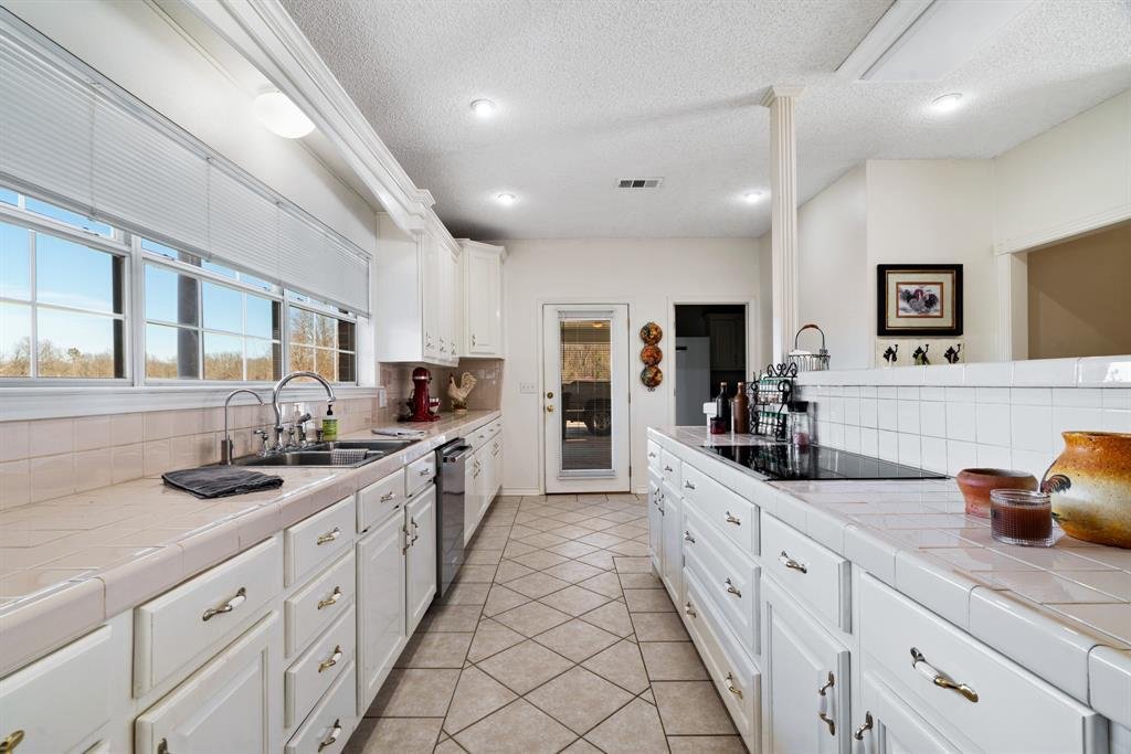House in Blossom, Texas, United States 3 - 17261677