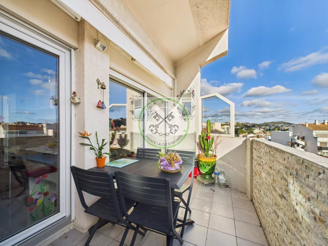 Apartment in Centre ville, Saint-Raphaël, France 2 - 17260731