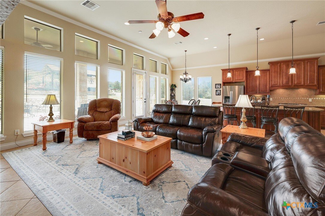 House in Leander, Texas, United States 5 - 17261192