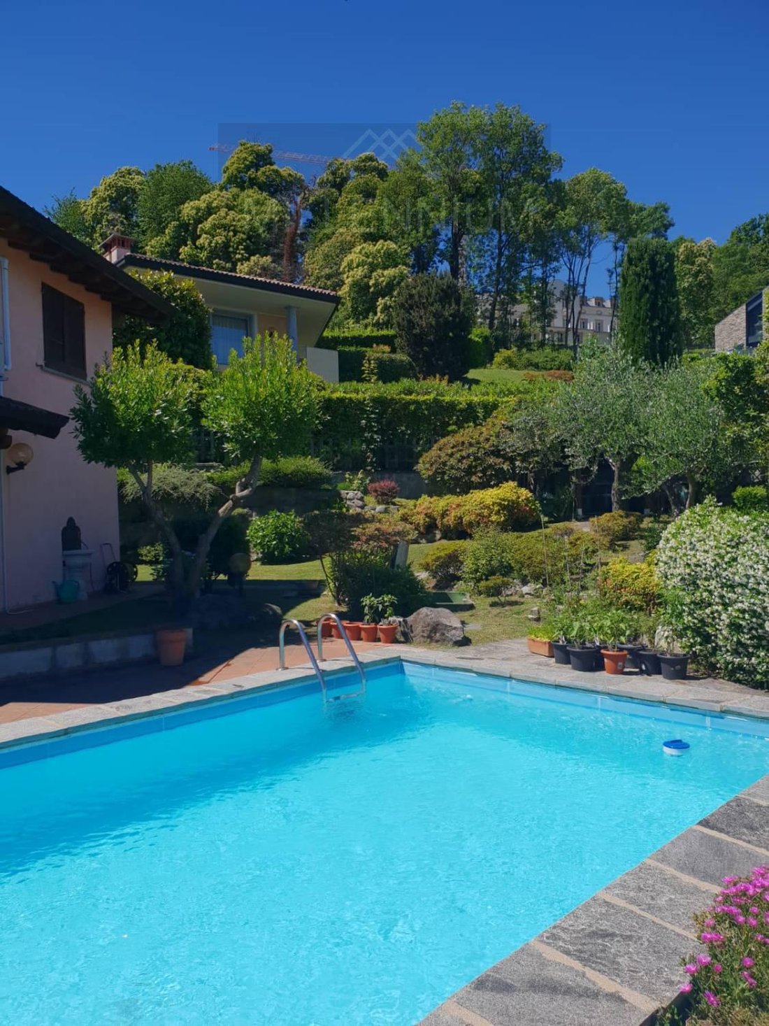 Villa in Arona, Piedmont, Italy 1 - 17262158