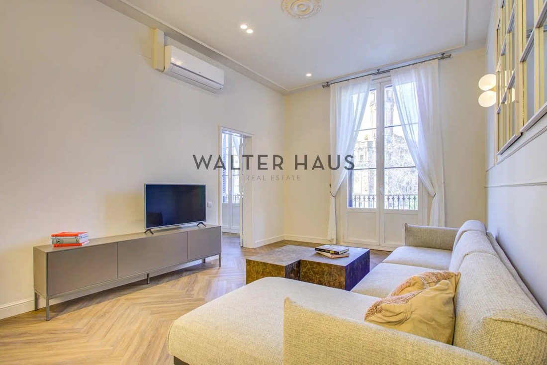 Apartment in Eixample, Barcelona, Spain 2 - 17260754
