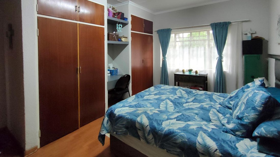Farm Ranch in Middelburg, Mpumalanga, South Africa 2 - 17263977