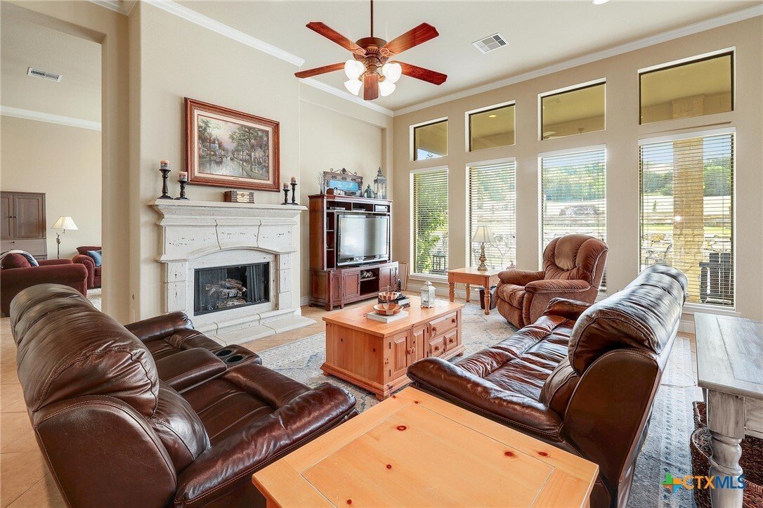 House in Leander, Texas, United States 4 - 17261192