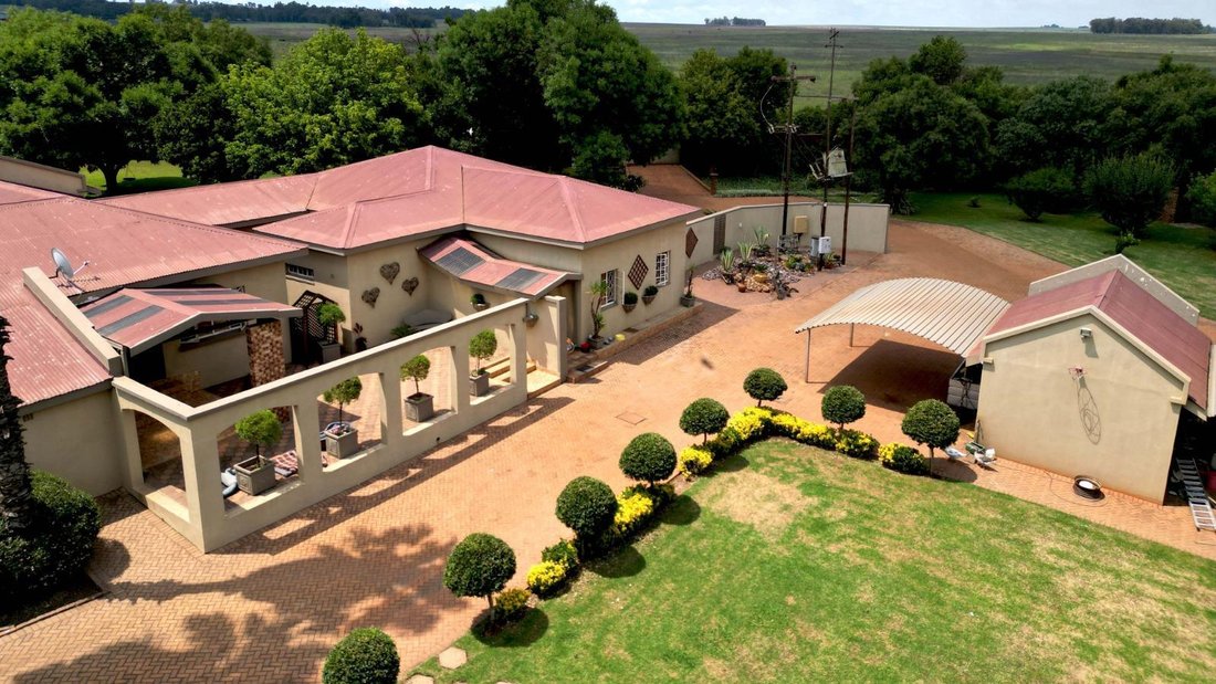 Farm Ranch in Middelburg, Mpumalanga, South Africa 1 - 17263977