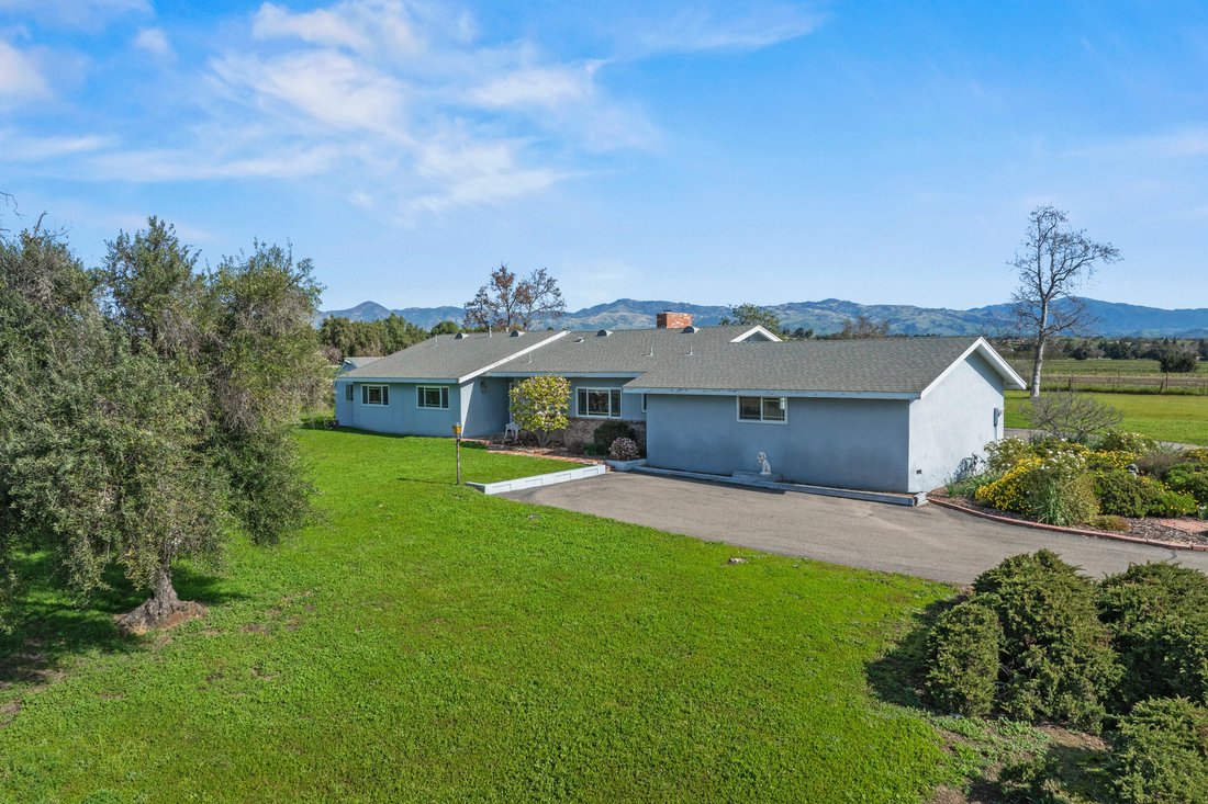 House in Santa Ynez, California, United States 2 - 16317014