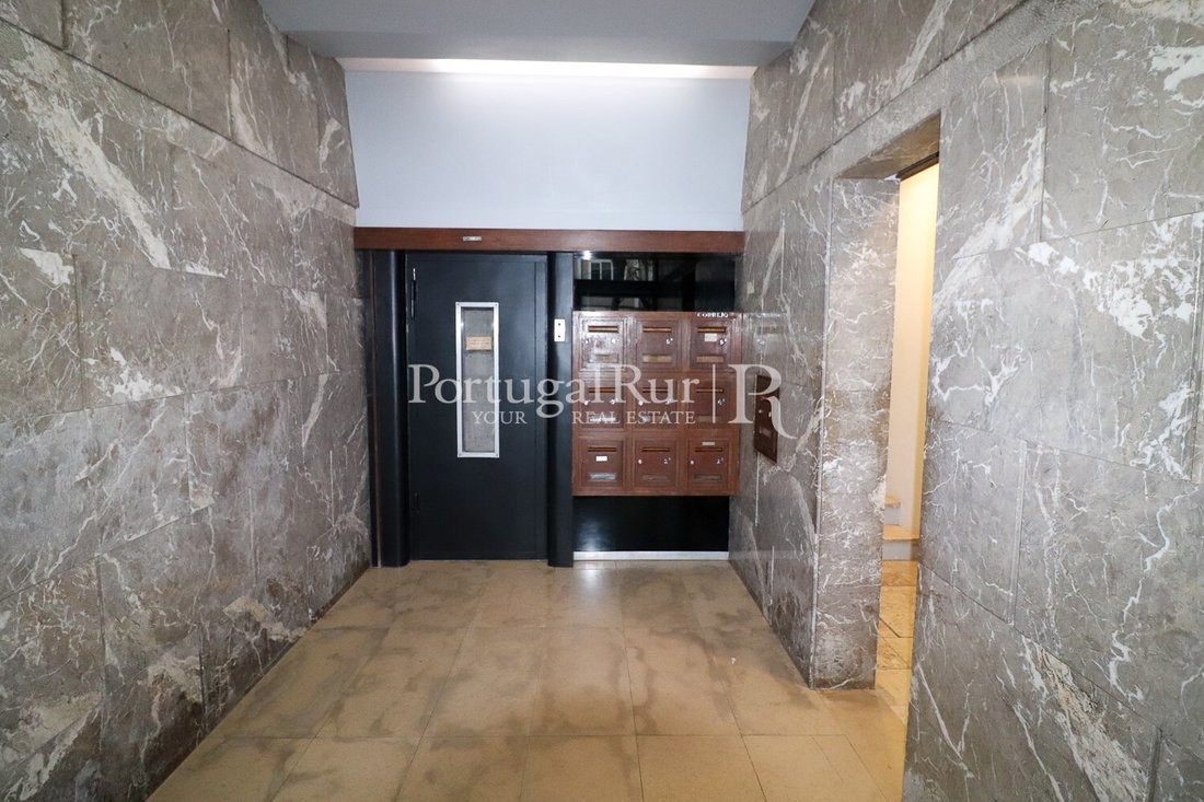 Apartment in Misericordia, Lisbon, Portugal 5 - 17264196