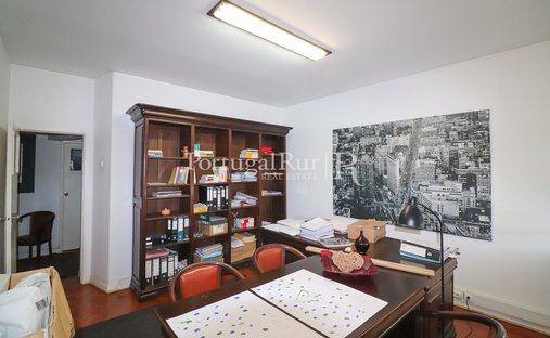 Apartment in Misericordia, Lisbon, Portugal 1