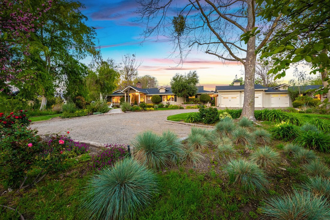 House in Santa Ynez, California, United States 2 - 17264359