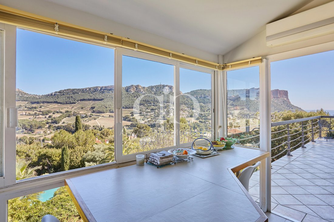 House in Cassis, Provence-Alpes-Côte d'Azur, France 2 - 17263798