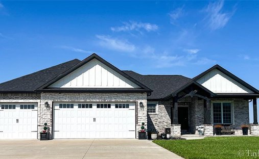 House in Jackson, Missouri, United States 1