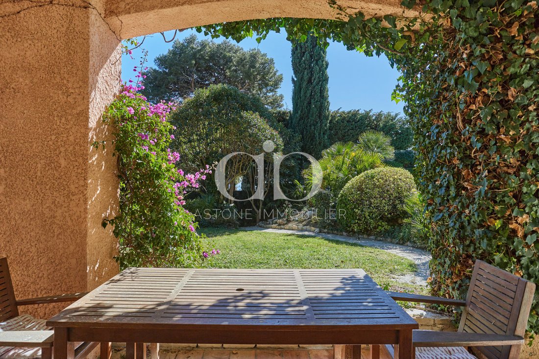 House in Cassis, Provence-Alpes-Côte d'Azur, France 3 - 17263798
