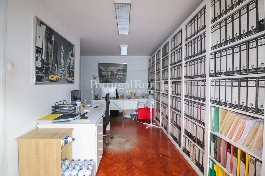 Apartment in Misericordia, Lisbon, Portugal 2 - 17264196