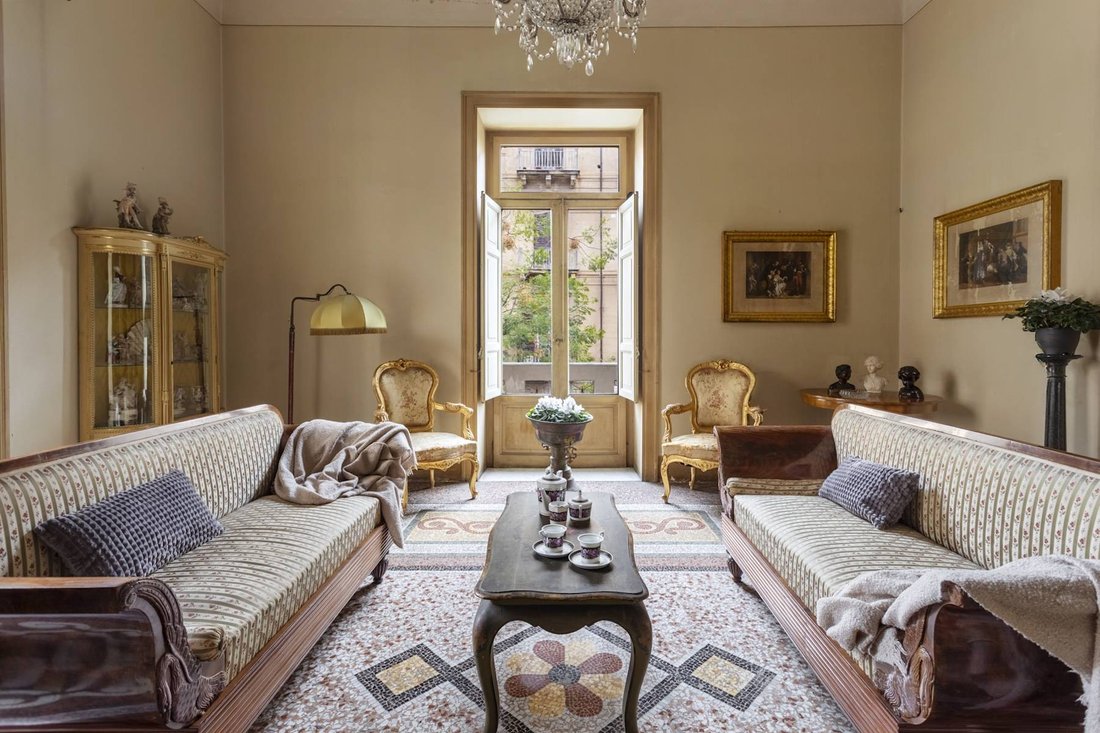 Apartment in Politeama - Libertà Bassa, Palermo, Italy 1 - 17047251