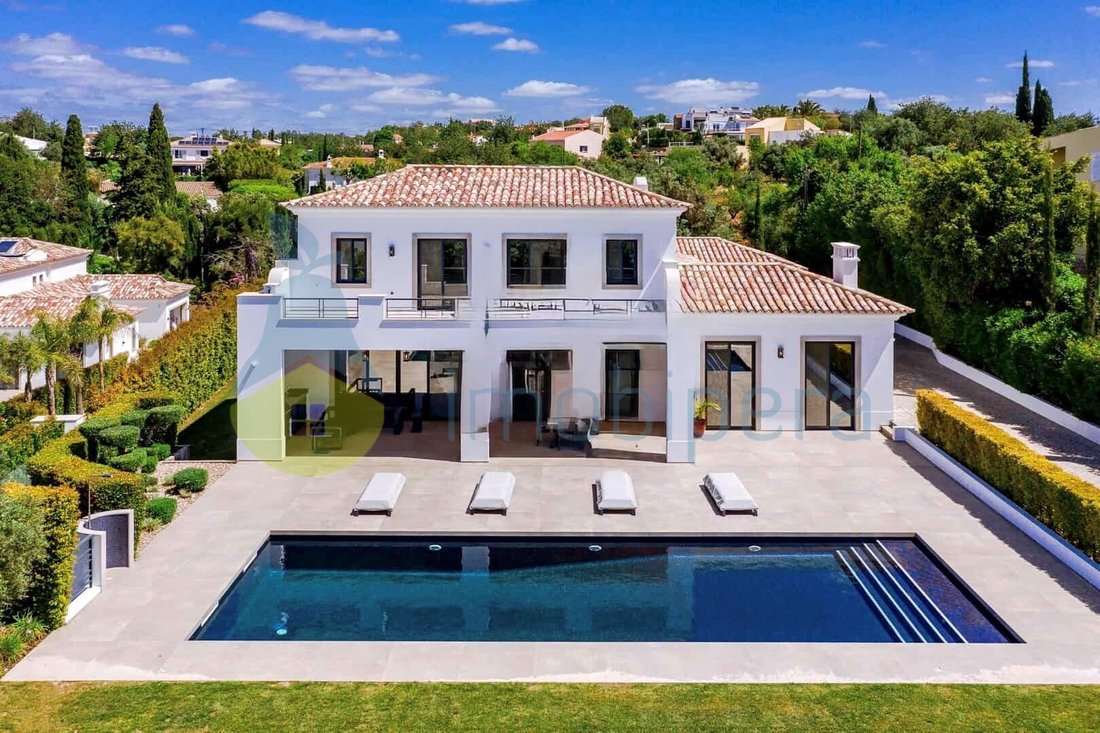 House in Loule (Sao Clemente), Algarve, Portugal 1 - 16502834