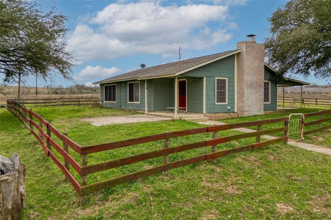 House in Luling, Texas, United States 2 - 17262814