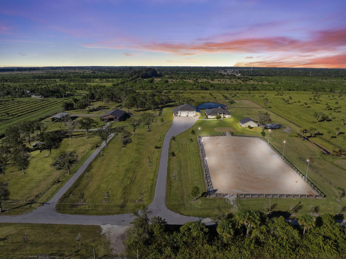 House in Fort Pierce, Florida, United States 2 - 16678242