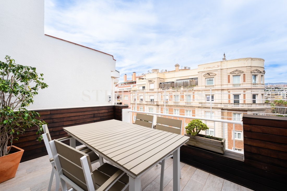 Penthouse in Sarrià-Sant Gervasi, Barcelona, Spain 2 - 17266307